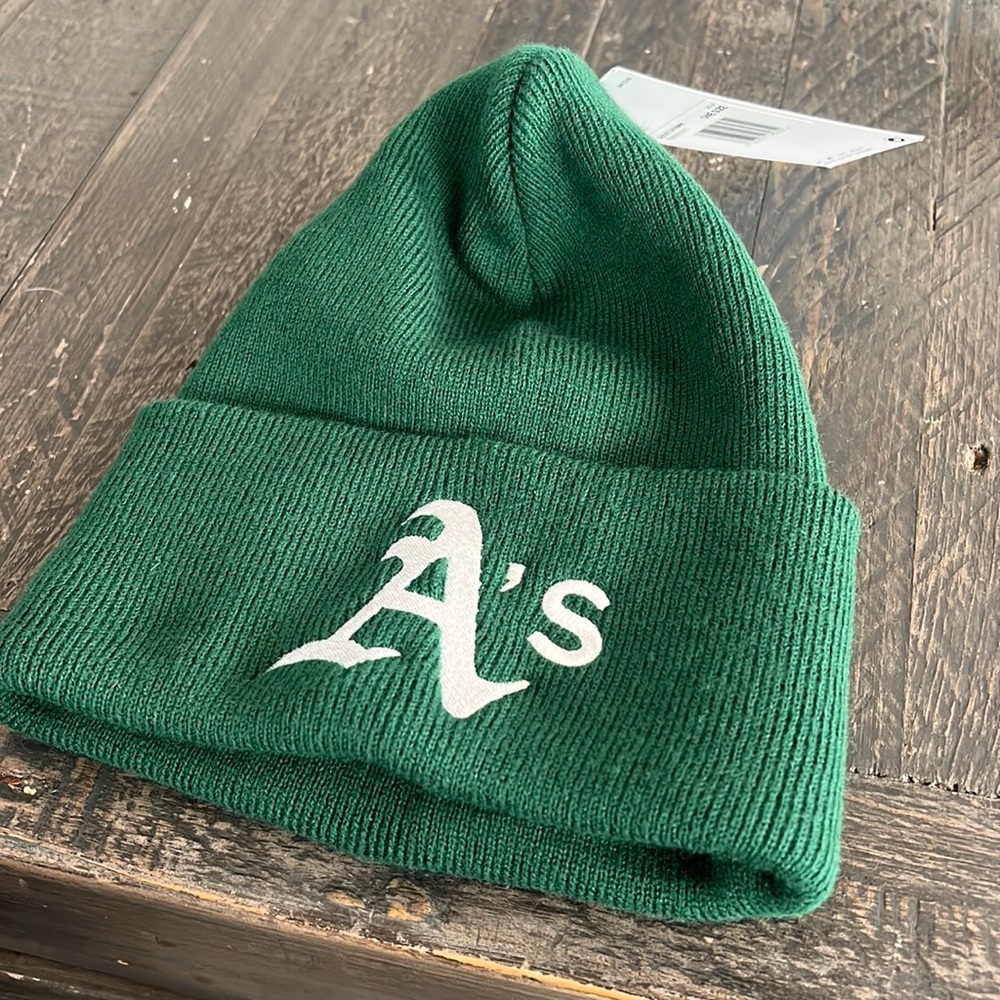 Oakland Athletics Adult Green Nike Bennie